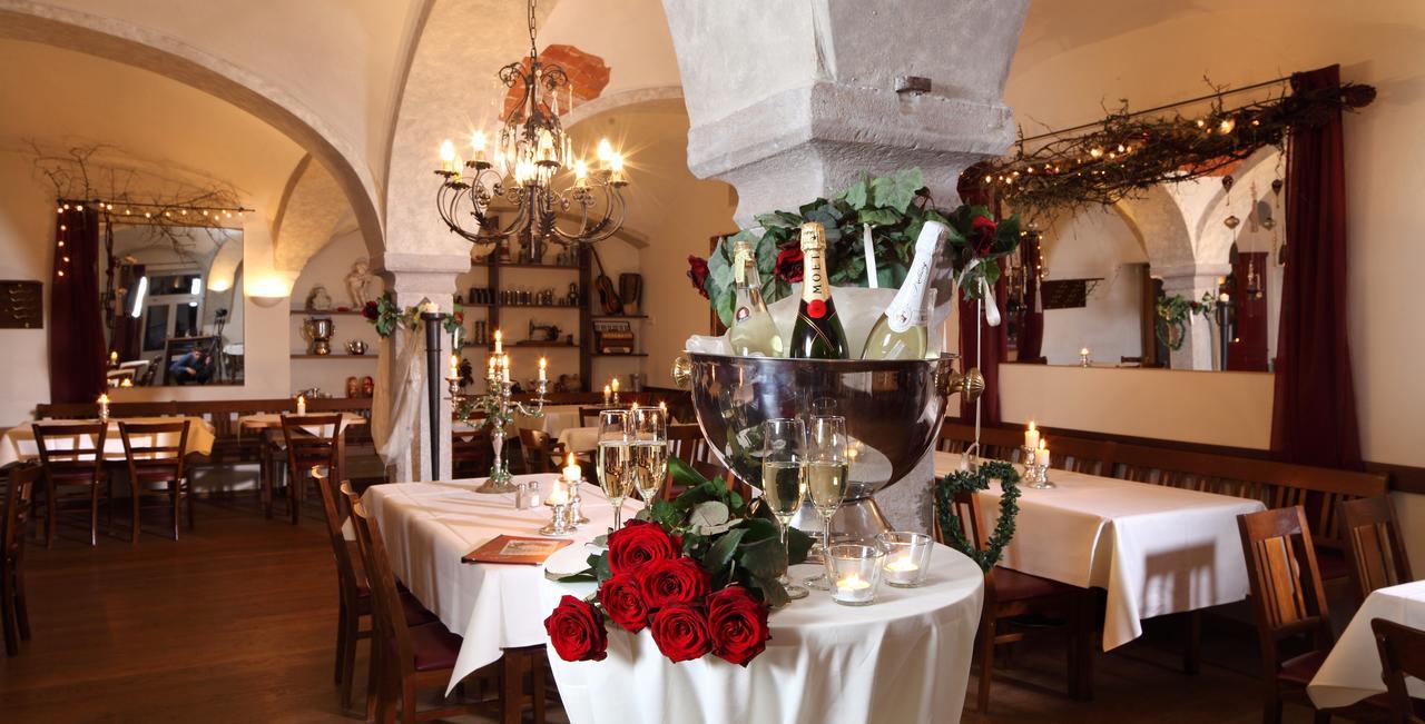 Gasthof Zur Post Riedenburg Extérieur photo